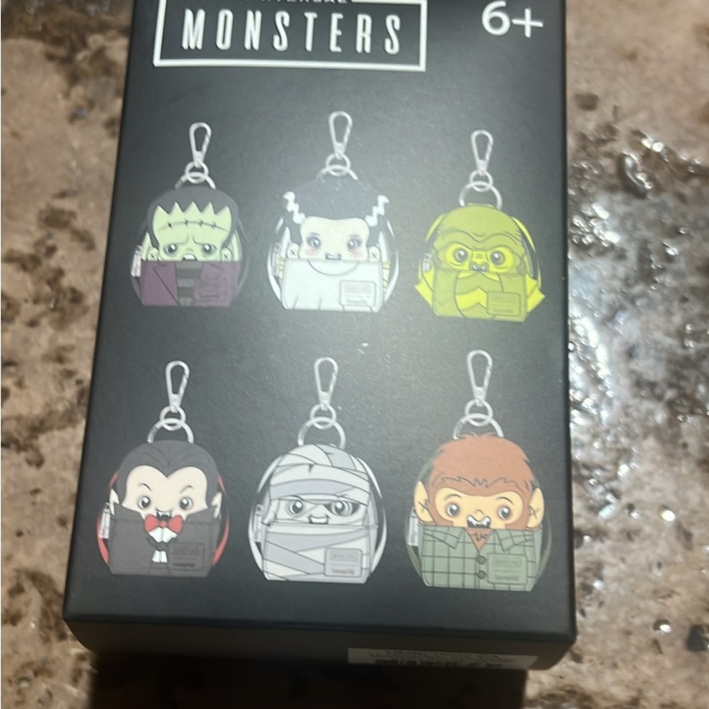 Universal Monsters Keychain Set